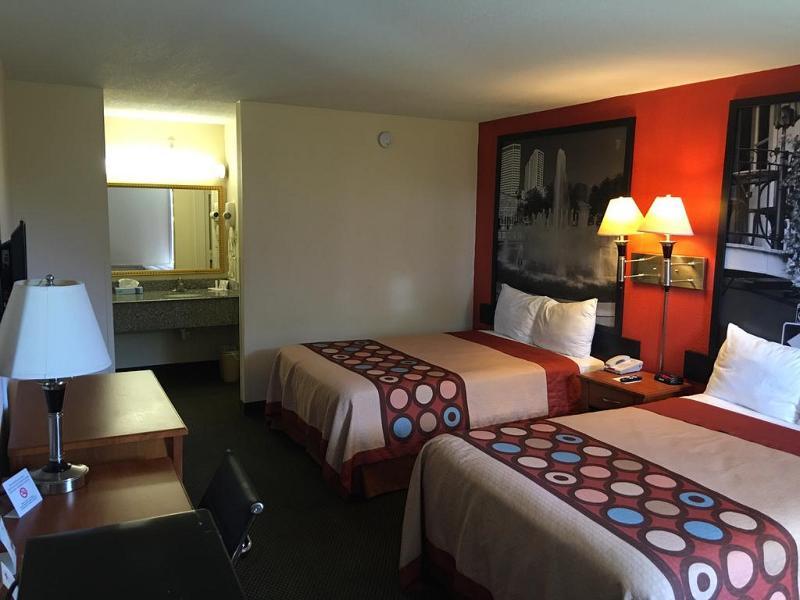 Super 8 By Wyndham Baton Rouge/I-10 Motel Inniswold Eksteriør bilde